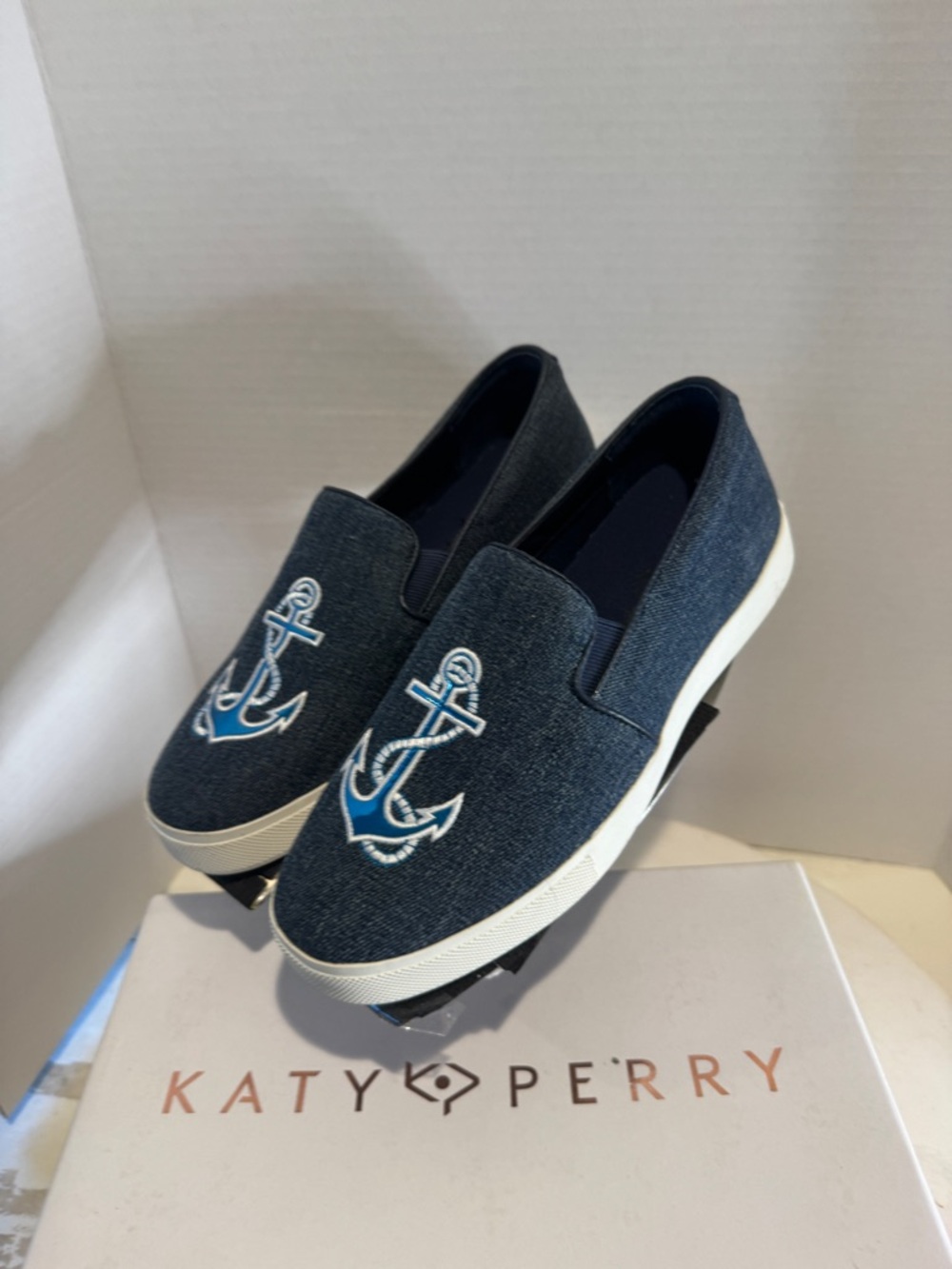 Katy Perry The Kerry Slip-On Sneaker Women’s size 7 brand new